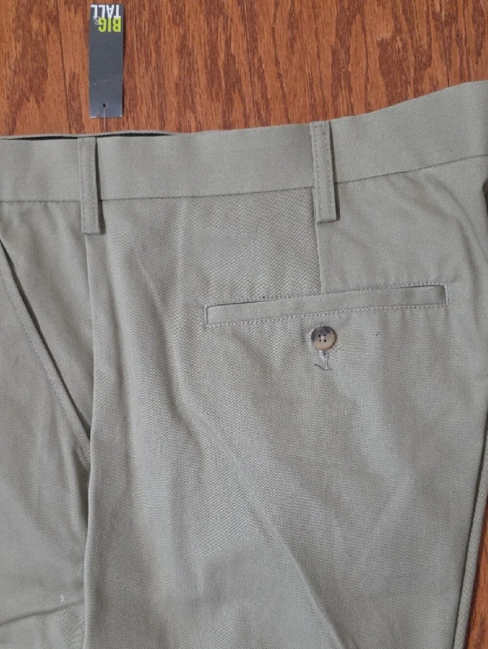 Croft & Barrow Men's Easy-Care Flat Front Chinos in Khaki